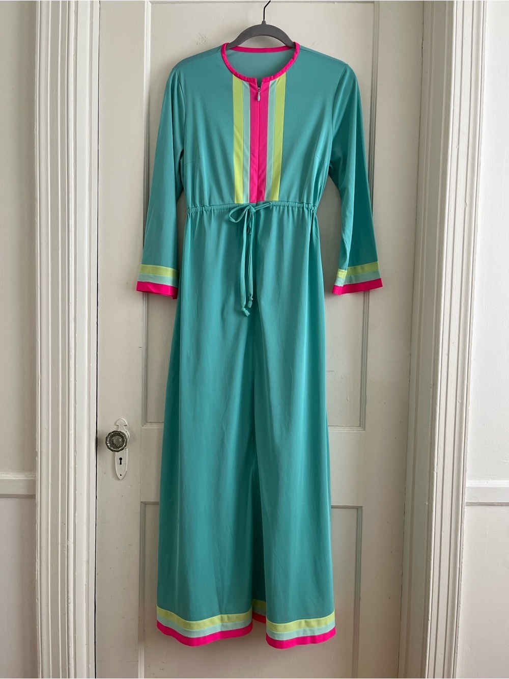 1970s Nylon Cover Up Teal Green & Hot Pink Zip Front Drawstring Waist Maxi Dress